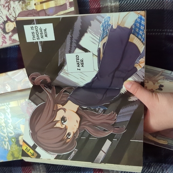 SOLD- A Silent Voice Volumes 1-5 - Picture 6 of 8